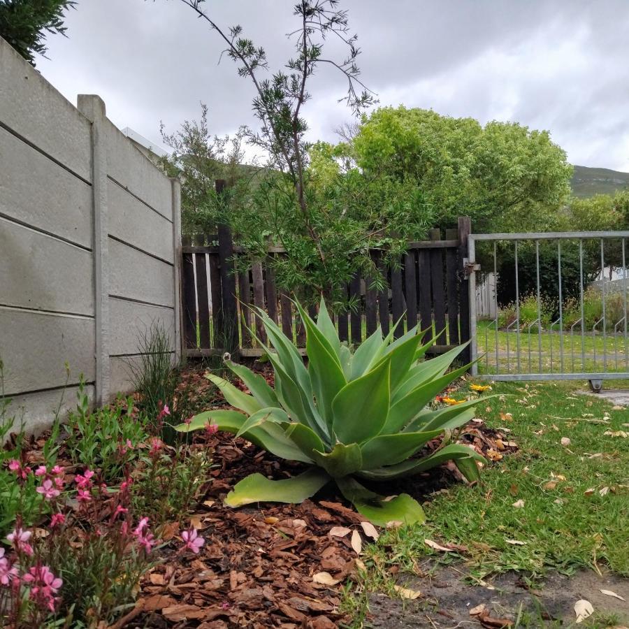Ferienhaus Festina Lente In Onrus Hermanus